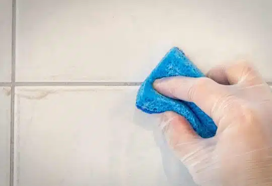 Le joint salle de bain comment l'entretenir
